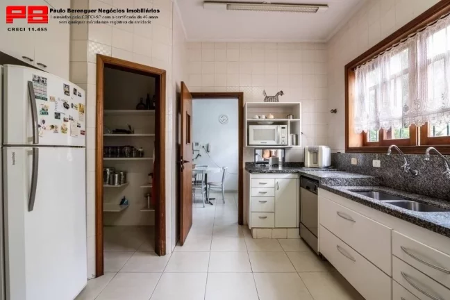 Imagem Sobrado 4 dormitórios 300m² - Vila Madalena