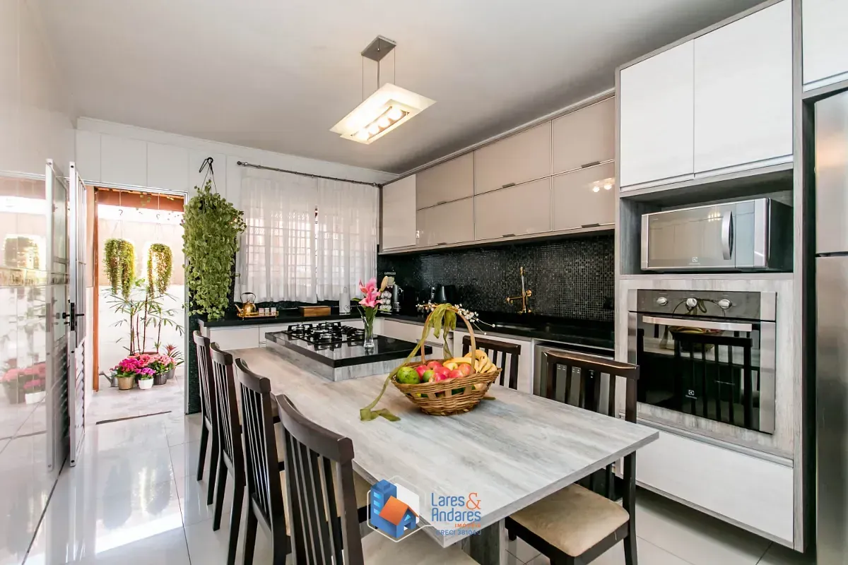 Imagem Casa para venda em Parque Ipê com 2 quartos, sendo 2 suítes, 82m²