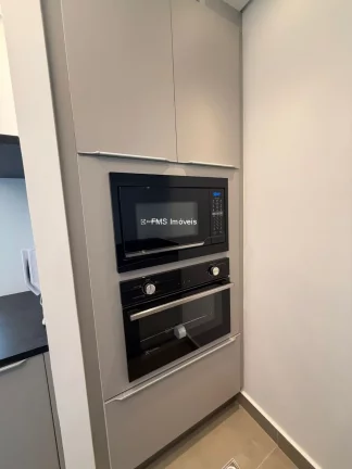 Imagem Apartamento com 1 dormitório na Avenida Indianópolis.