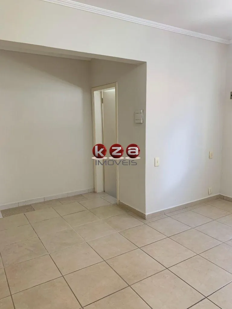 Imagem Prédio Comercial para Locação em Valinhos-SP: 15 Salas, 15 Banheiros e 682m². Agende sua visita!