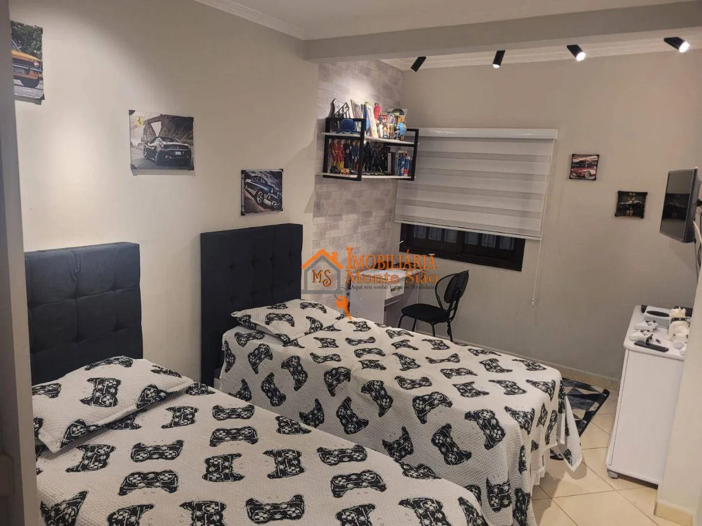 Imagem Sobrado com 2 dormitórios à venda, 184 m² por R$ 499.000,00 - Jardim Flor da Montanha - Guarulhos/SP