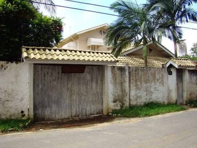 Foto do imóvel Casa à venda 3 Quartos, 1 Vaga, Pedrinha, Guaratinguetá - SP