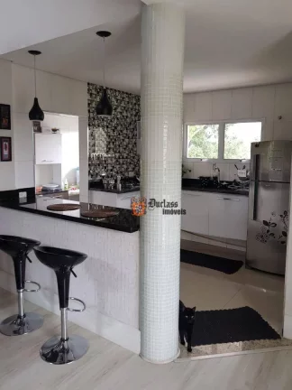 Imagem Sobrado com 2 dormitórios à venda, 340 m² por R$ 1.200.000,00 - Estancia da Serra - Mairiporã/SP