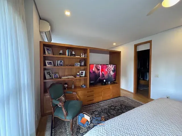 Imagem Apartamento para venda em Jardim Fonte do Morumbi com 3 quartos, sendo 3 suítes, 272m²