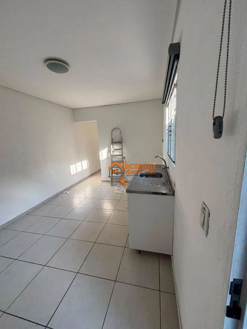Imagem Casa com 1 dormitório para alugar, 30 m² por R$ 1.250,00/mês - Cidade Brasil - Guarulhos/SP