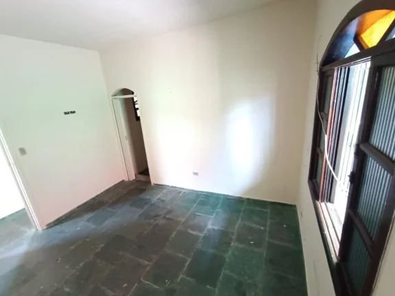 Imagem Casa para Venda em Praia Grande, Esmeralda, 4 dormitórios, 4 suítes, 1 banheiro, 4 vagas