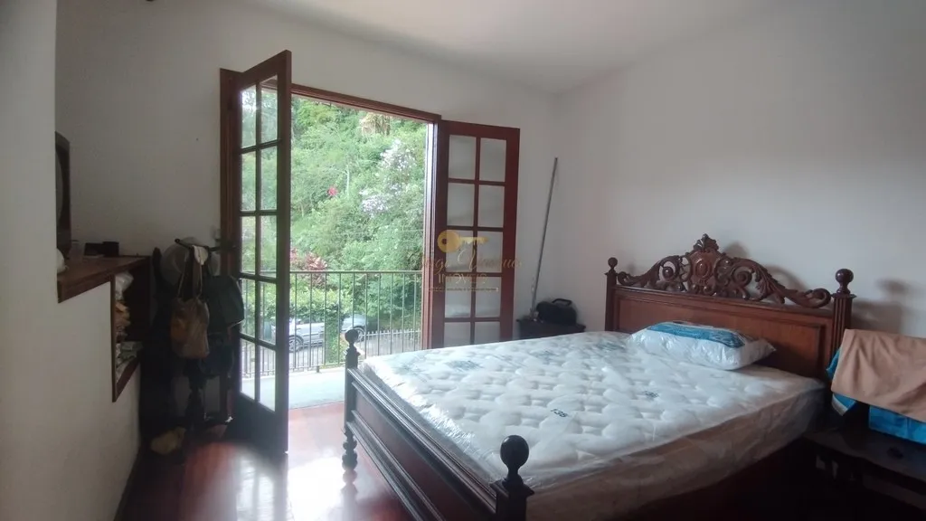 Imagem Casa em Condomínio para Venda em Teresópolis / RJ no bairro Vale Feliz