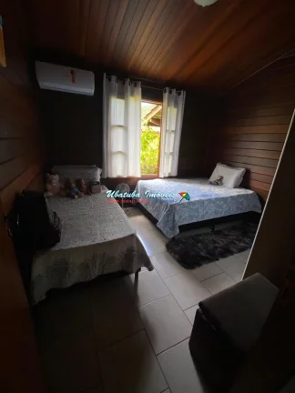 Imagem Casa em condomínio fechado com 03 dormitórios