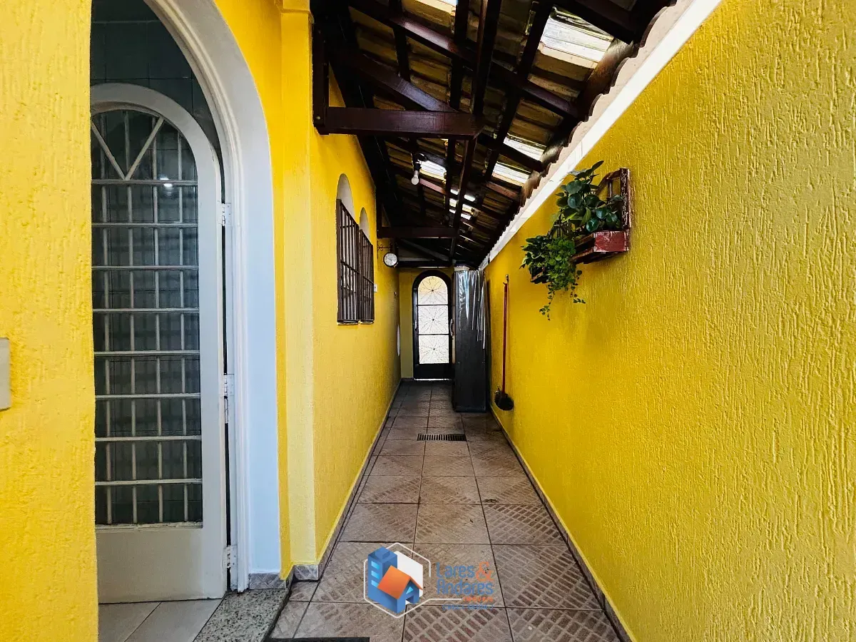 Foto do imóvel Casa para venda em Vila Marari com 3 quartos, sendo 1 suíte, 130m² em Avenida Marari