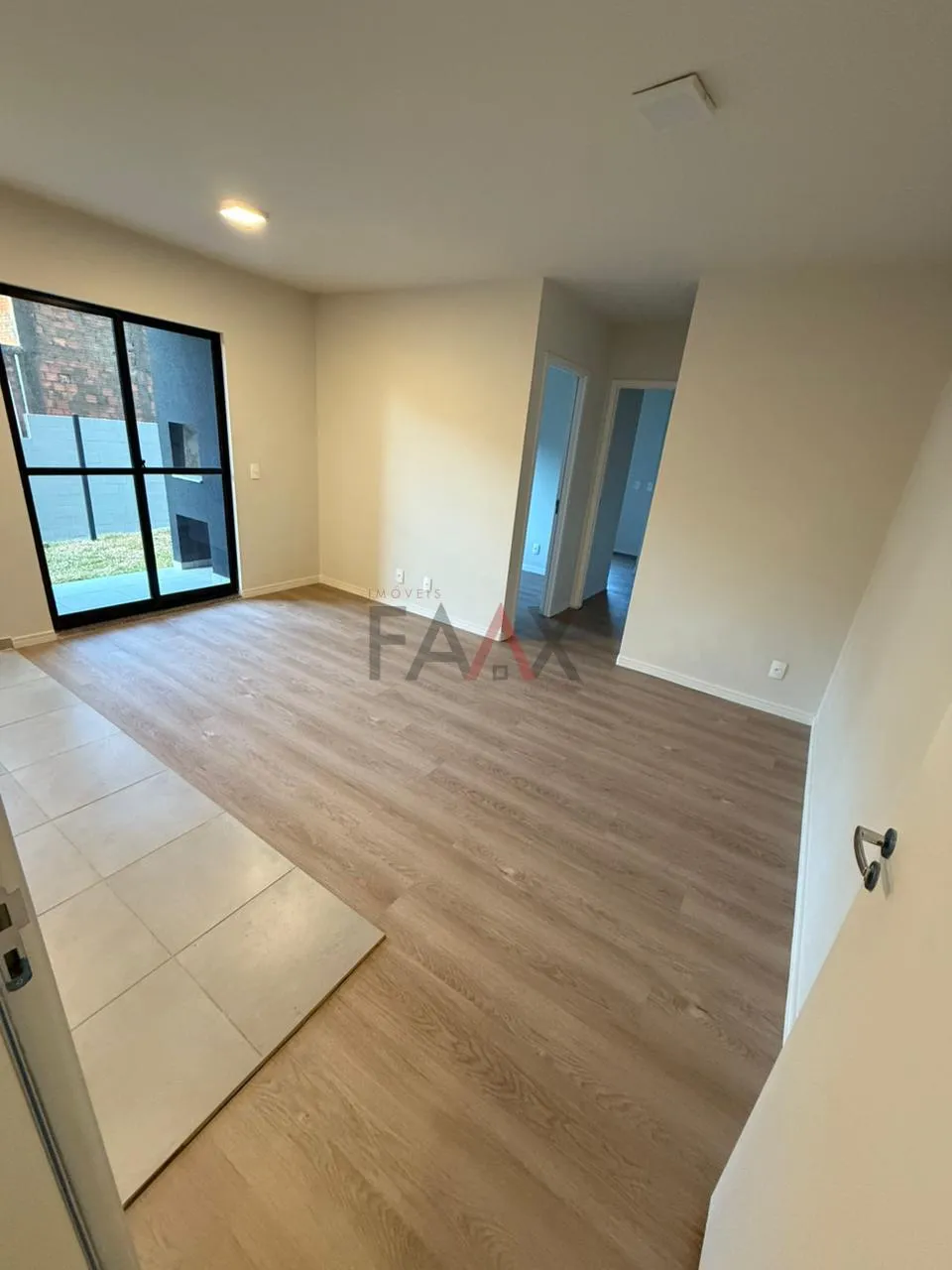 Imagem Apartamento com 2 dormitórios à venda, sendo 1 suite, BATEL, GUARAPUAVA - PR