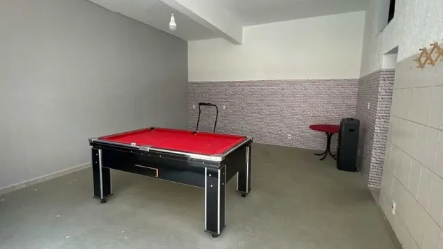 Imagem Sobrado com Salão Comercial no Jardim Santa Cecília.