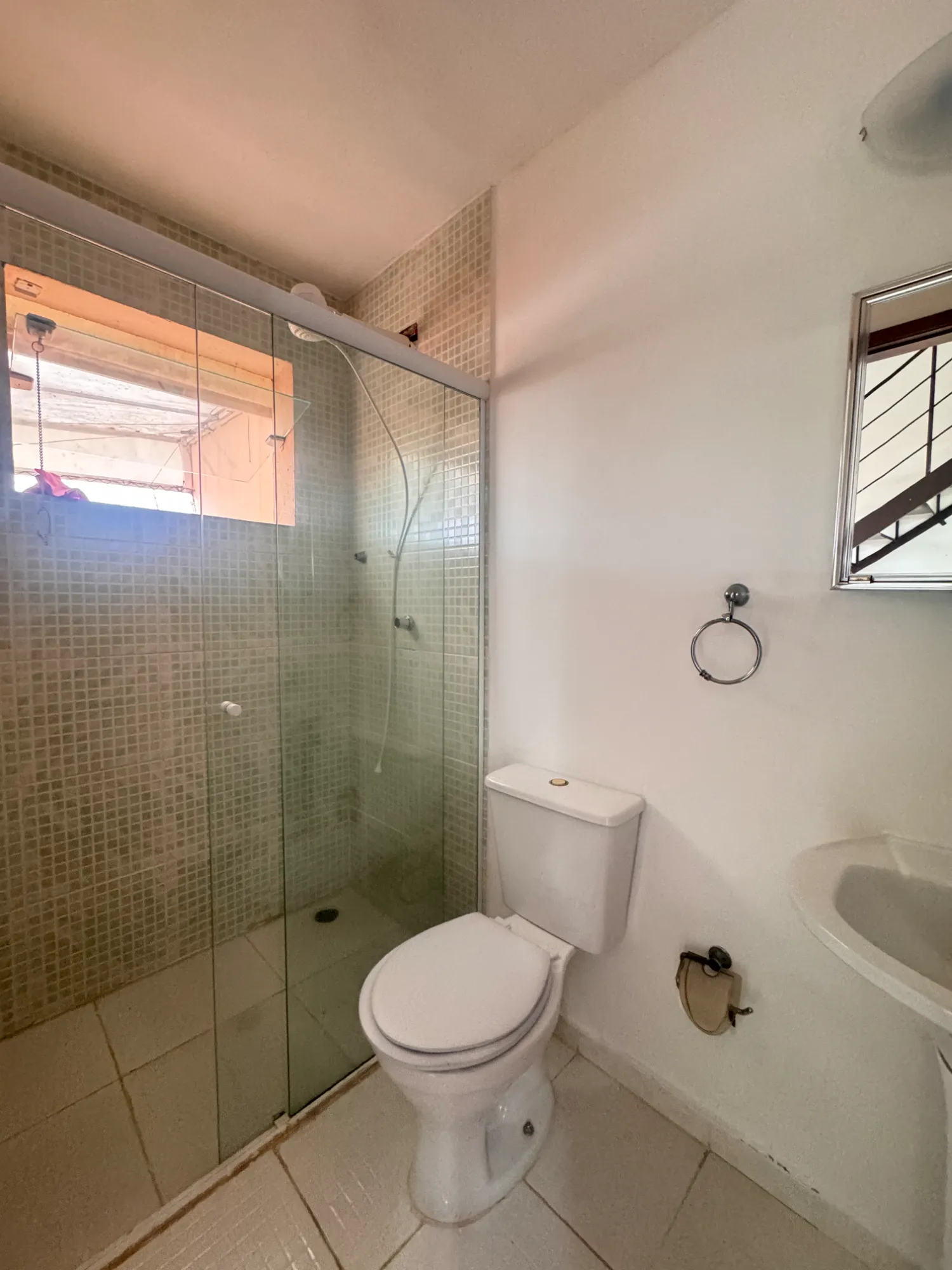 Imagem Flat com 1 Quarto à Venda, 44 m² em Jardim Britânia - Caraguatatuba