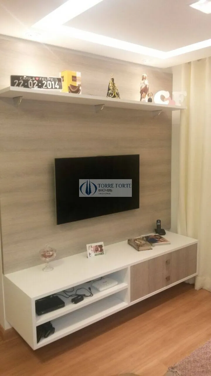 Imagem Lindo apartamento 2 dormitórios, 1 vaga ao lado da CPTM linha 11