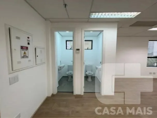 Imagem Sala Comercial para Locação em São Paulo / SP no bairro Pinheiros