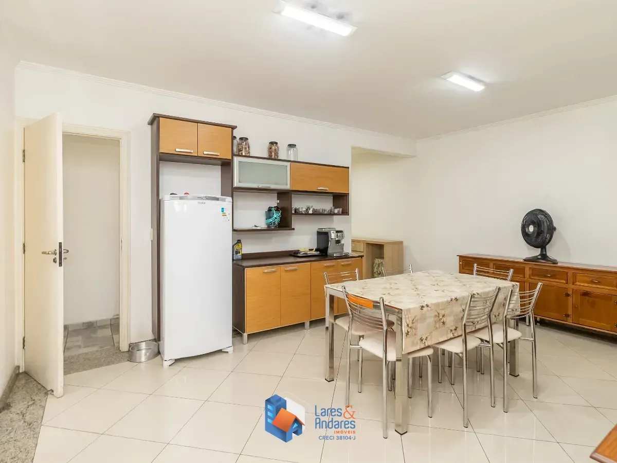 Imagem Sobrado para venda em Jardim Virginia Bianca com 3 quartos, sendo 3 suítes, 316m²