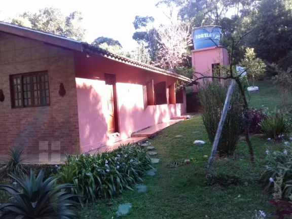 Casa rural de 3 dormitórios sendo 1 suíte, 2 banheiros, 20 vagas, com 7.100m² em Estrada Nova de, Santo Antônio do Pinhal