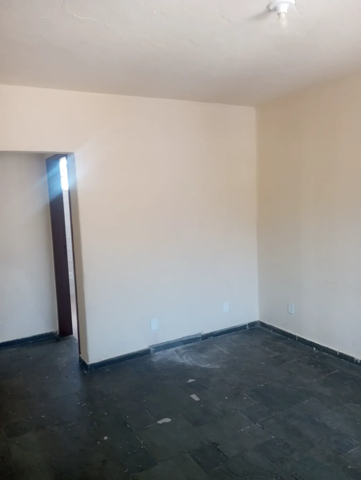 Imagem Loja à Venda, 360 m² em Cachoeirinha - Belo Horizonte