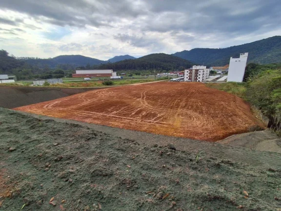 Imagem Área para Venda em Balneário Camboriú / SC no bairro Municípios