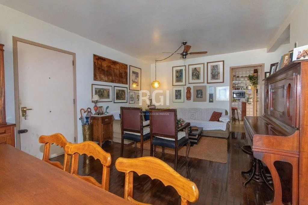 Imagem Cobertura para Venda - 240m², 3 dormitórios, sendo 1 suites, Rio Branco