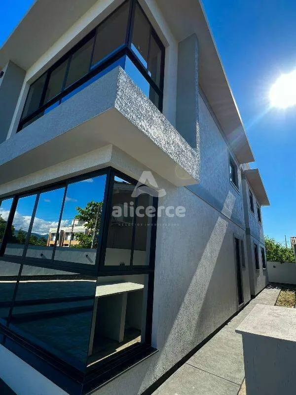 Imagem APARTAMENTO NOVO DE ALTO PADRÃO NA PINHEIRA - VIVA A POUCOS METROS DO MAR!