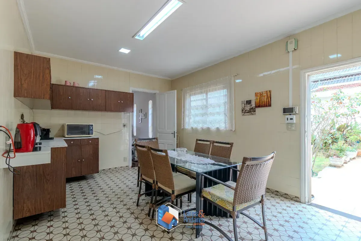 Imagem Casa para venda em Bosque da Saúde com 4 quartos, 410m²
