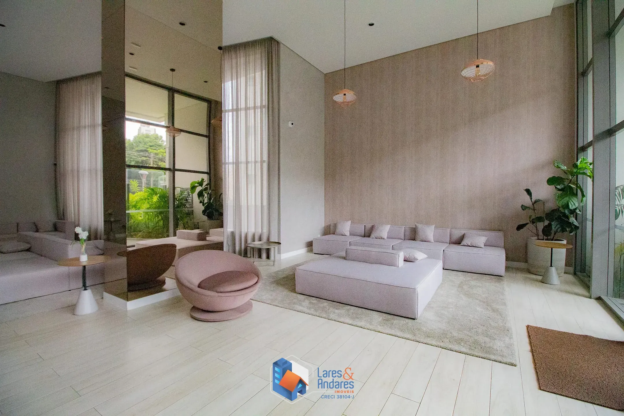 Imagem APARTAMENTO À VENDA, 106 M² COM 2 SUÍTES, PLANEJADO NA COZINHA E DORMITÓRIOS, 19º ANDAR, 2 VGS E DEPÓSITO. 400 M. DA ESTAÇÃO ANA ROSA DO METRÔ - VILA MARIANA