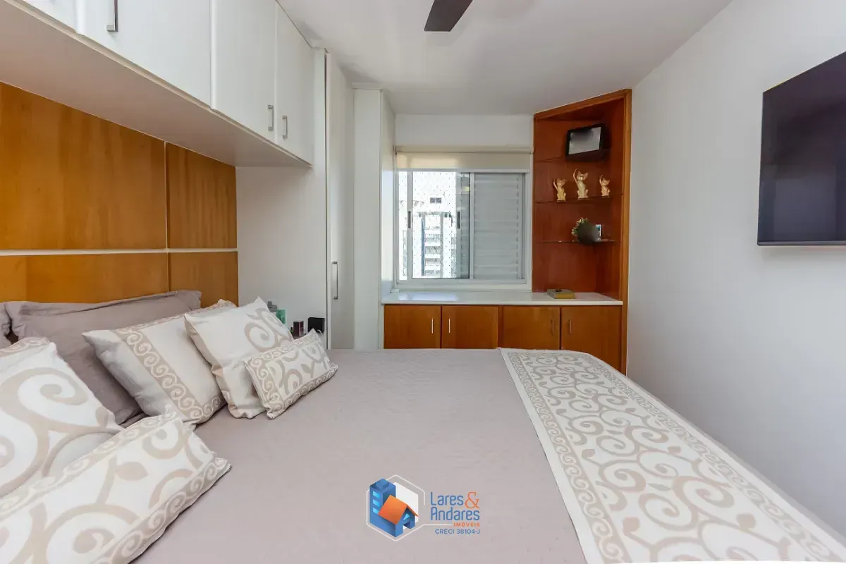 Imagem Apartamento para venda em Moema com 2 quartos, sendo 1 suíte, 75m²