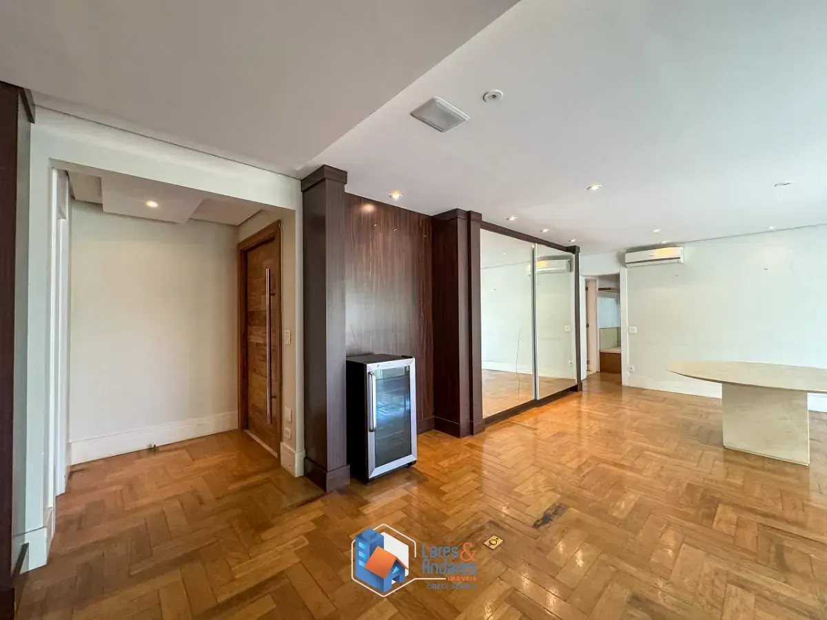 Imagem Apartamento para venda em Vila Cordeiro com 4 quartos, sendo 4 suítes, 258m²