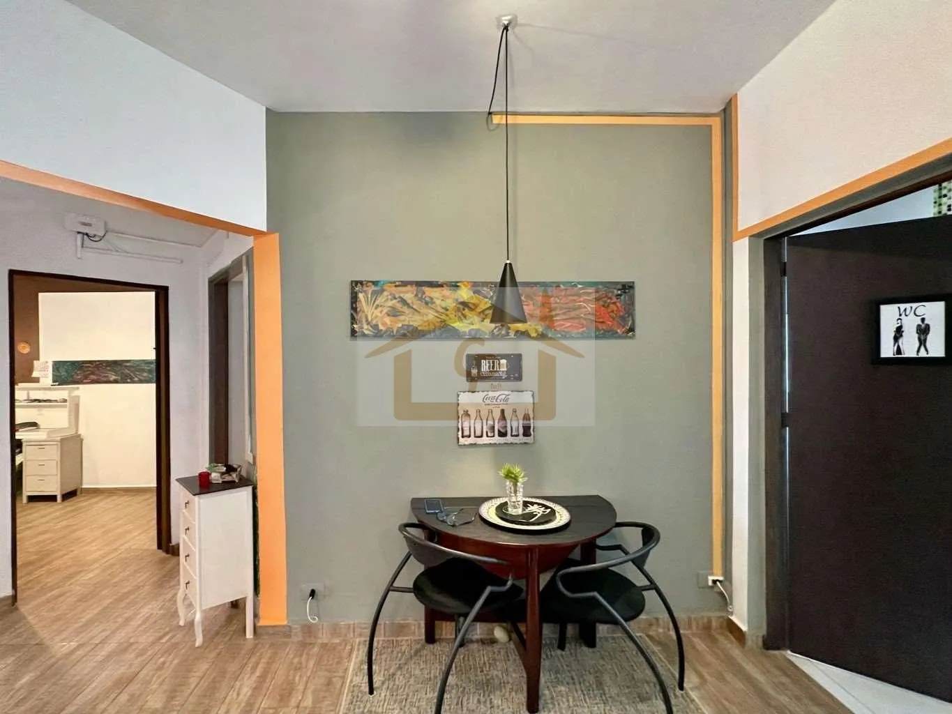 Imagem Casa Térrea, 2 quartos sendo um suíte , condomínio com Clube, 3 vagas