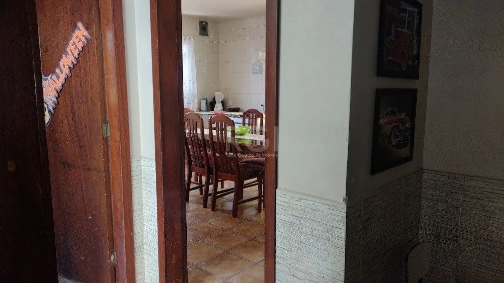 Imagem Casa 3 Quartos, 3 vagas de garagem, Bairro Cavalhada, Porto Alegre-RS.