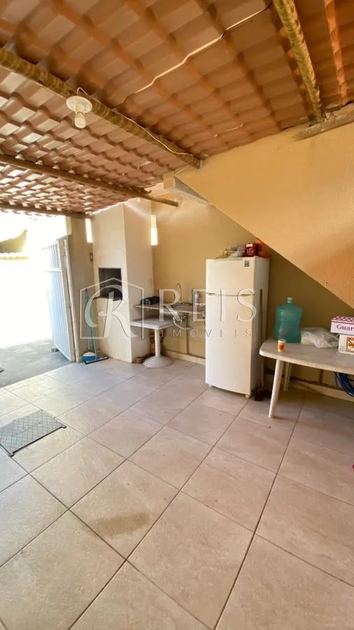 Imagem Casa para Venda em Rio das Ostras, Chácara Mariléa, 2 dormitórios, 1 banheiro, 2 vagas
