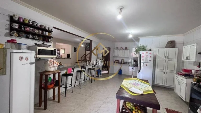 Imagem Chácara 11.000 m², Bairro do Freitas, Zona Norte de São José dos Campos.