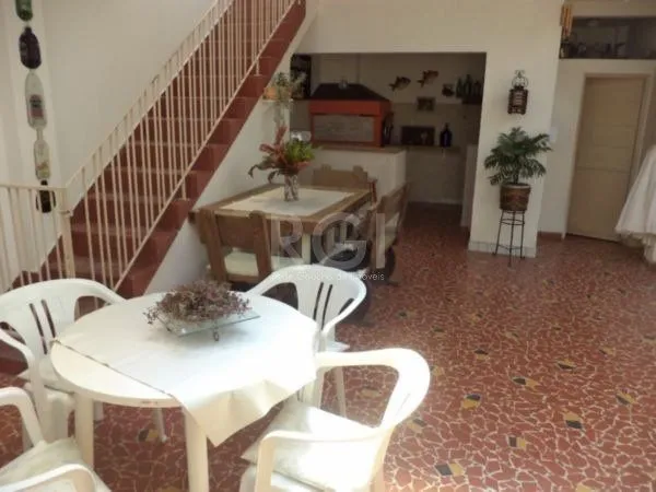 Imagem Casa para Venda - 150m², 3 dormitórios, 2 vagas - Santana