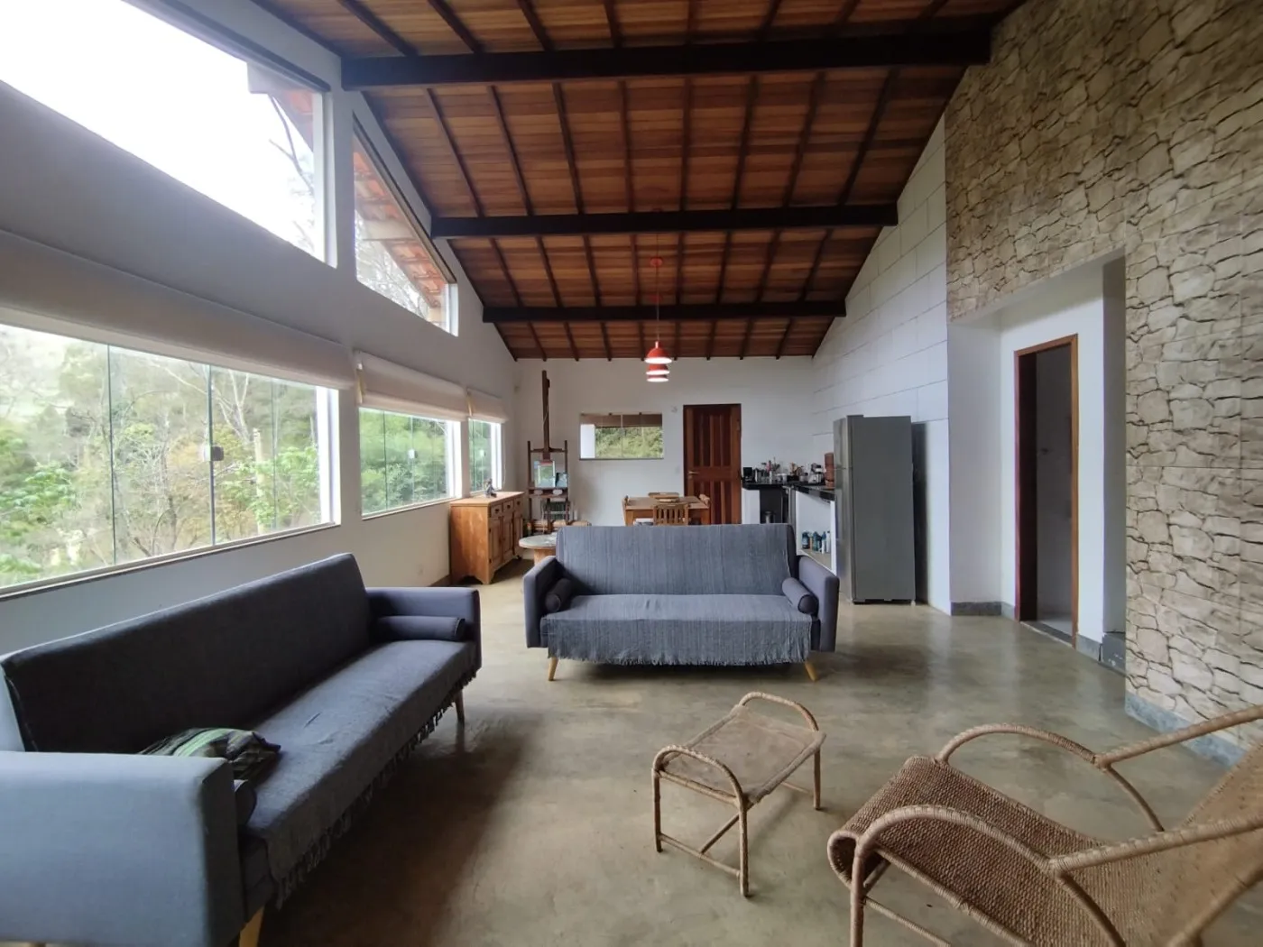 Imagem Casa para Venda em Petrópolis / RJ no bairro Vale das Videiras