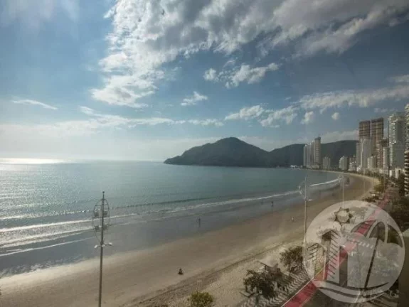 Imagem Espetacular Apartamento Frente Mar com 3 Quartos e 2 Vagas
