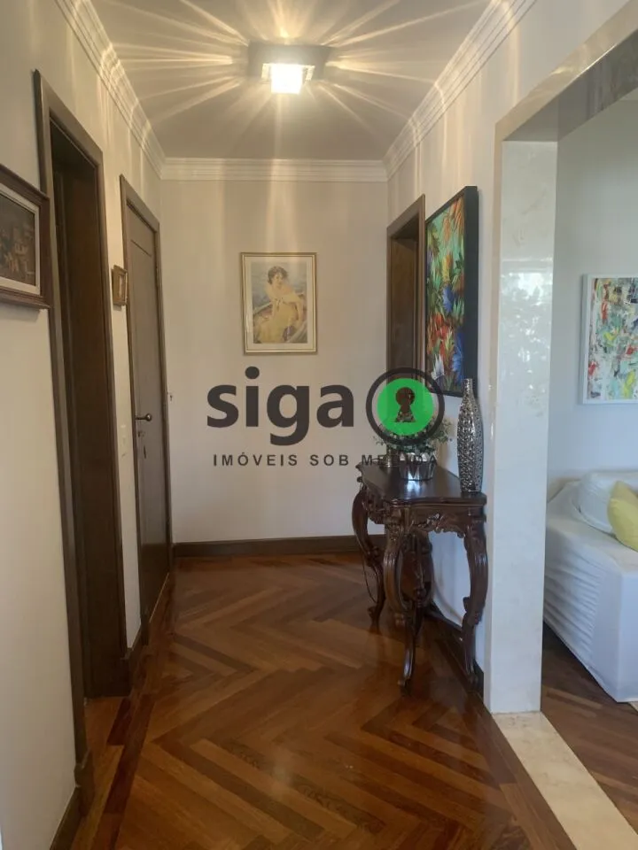 Imagem VENDE na Vila Andrade (Região do Morumbi) Apartamento com 4 Suítes, 4 vagas Fixas + Depósito