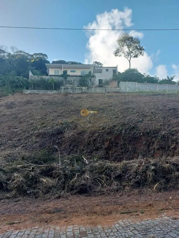 Imagem Terreno em Condomínio para Venda em Teresópolis / RJ no bairro Prata