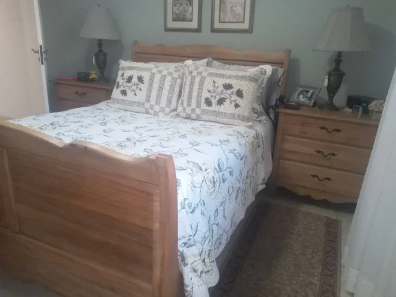 Imagem Casa com 4 Quartos e 4 banheiros à Venda, 228 m².
