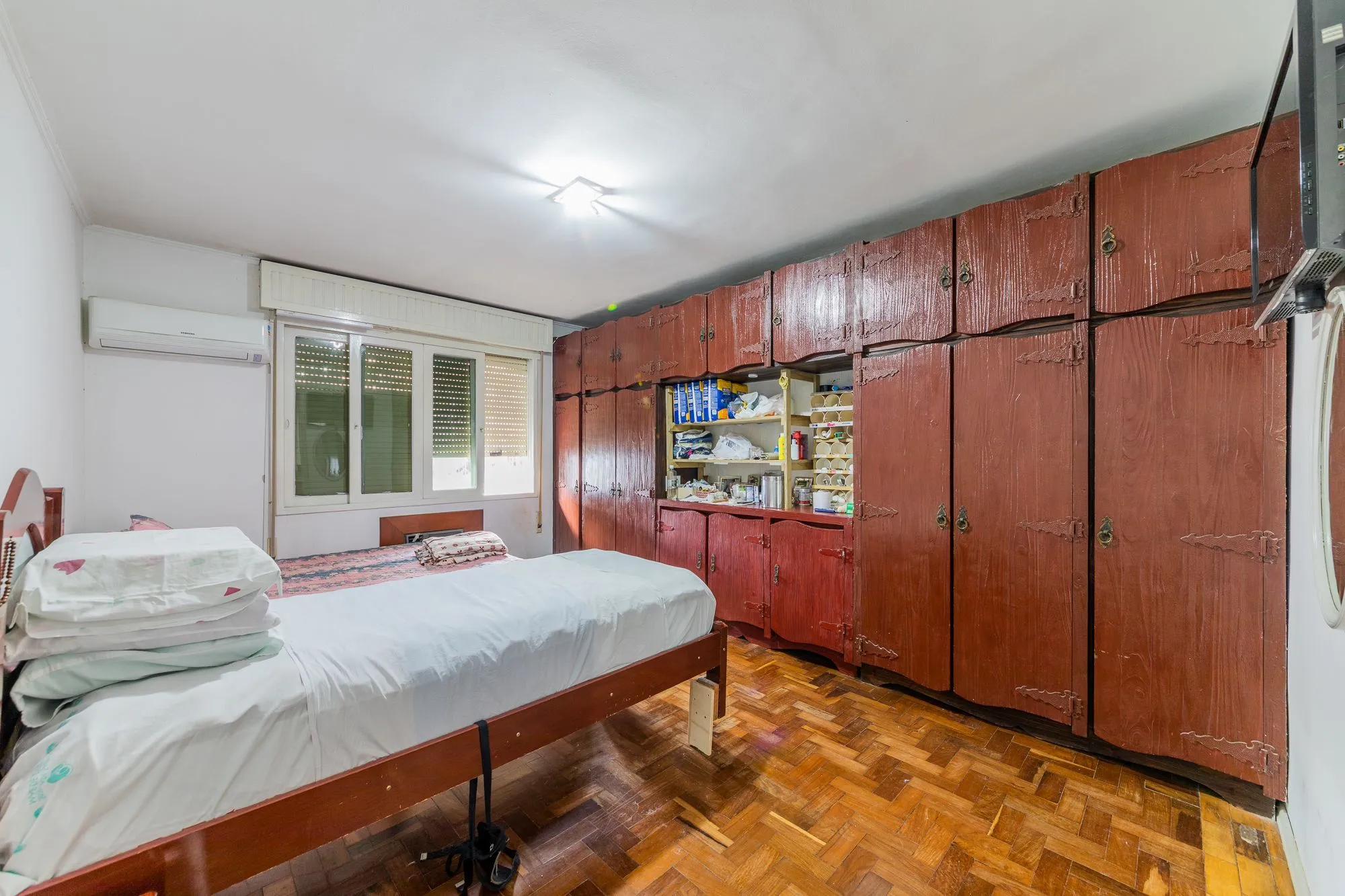 Imagem CASA TÉRREÀ VENDA BAIRRO CAVALHADA 315.85M²
