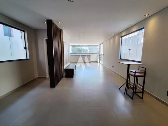 Imagem Casa sobreposta alta à venda com 4 suítes e piscina no bairro do Boqueirão em Santos/SP