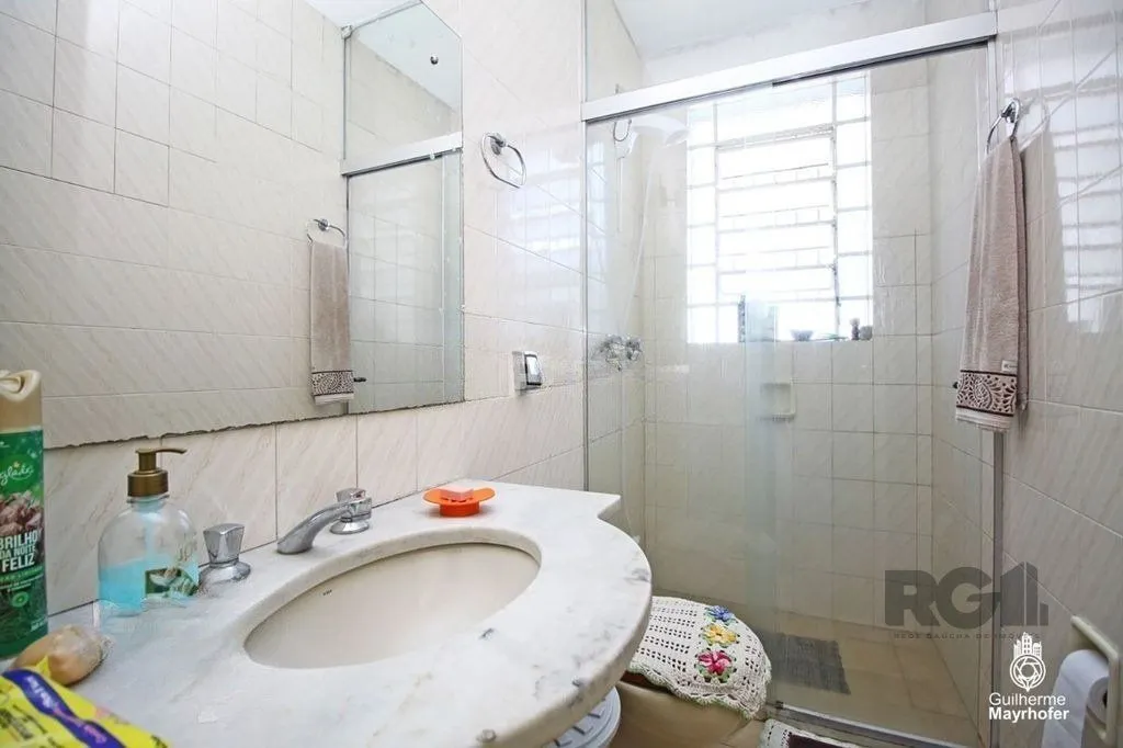 Imagem Casa de 3 dormitórios no bairro Partenon