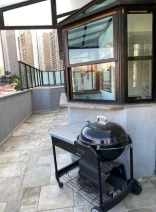 Imagem Vende-se linda Cobertura de 179m², toda reformada e com uma vista deslumbrante de São Paulo!!