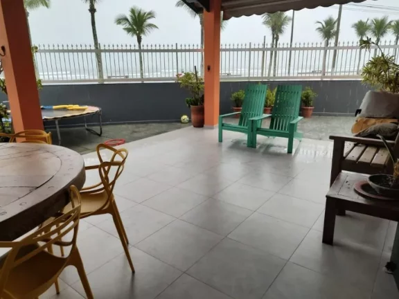 Imagem Casa frente Mar em Solemar - Praia Grande Com 4 dormitórios
