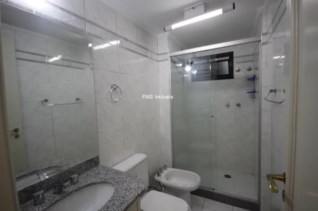 Imagem Apartamento à venda ou locação na Vila Nova Conceição, com 2 suítes, 2 vagas.