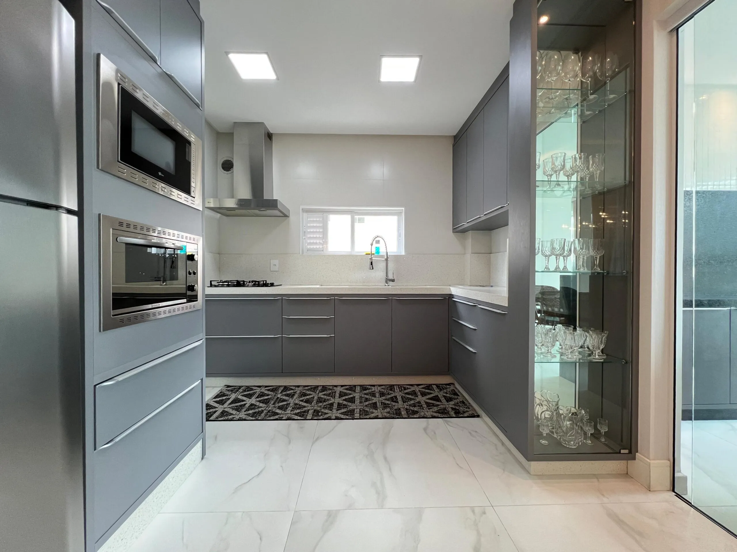 Imagem Apartamento à venda com 142m2 por R$ 2.800.000,00