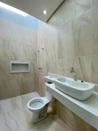 Imagem CASA 03 DORMITÓRIOS SENDO 01 COM SUÍTE CONDOMINIO VILLAGIO IPANEMA I