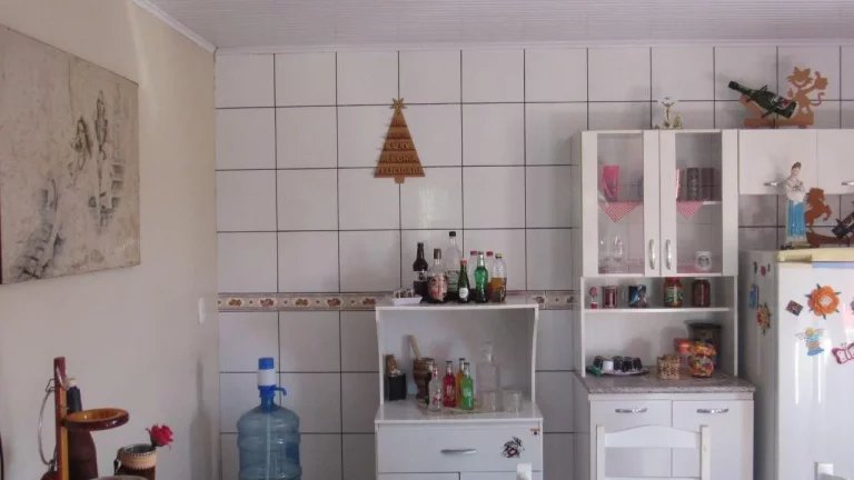Imagem Casa para Venda em Concórdia, Santo Antônio, 5 dormitórios, 3 banheiros