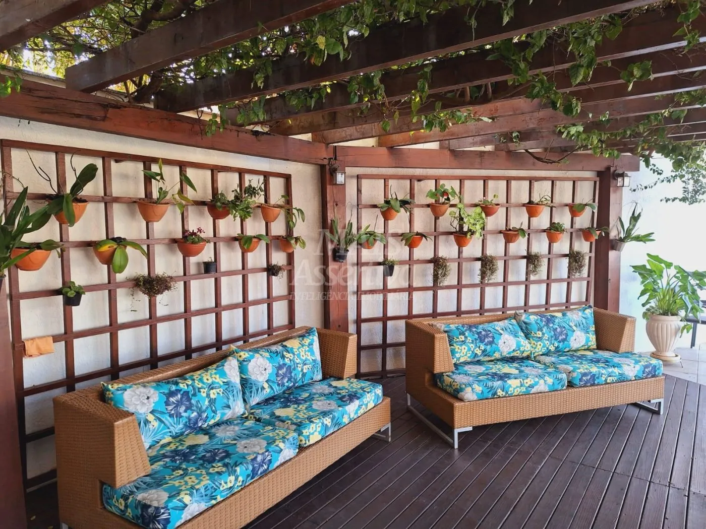 Imagem Ótimo apartamento semi-mobiliado a venda em Cristo Redentor-Porto Alegre/RS