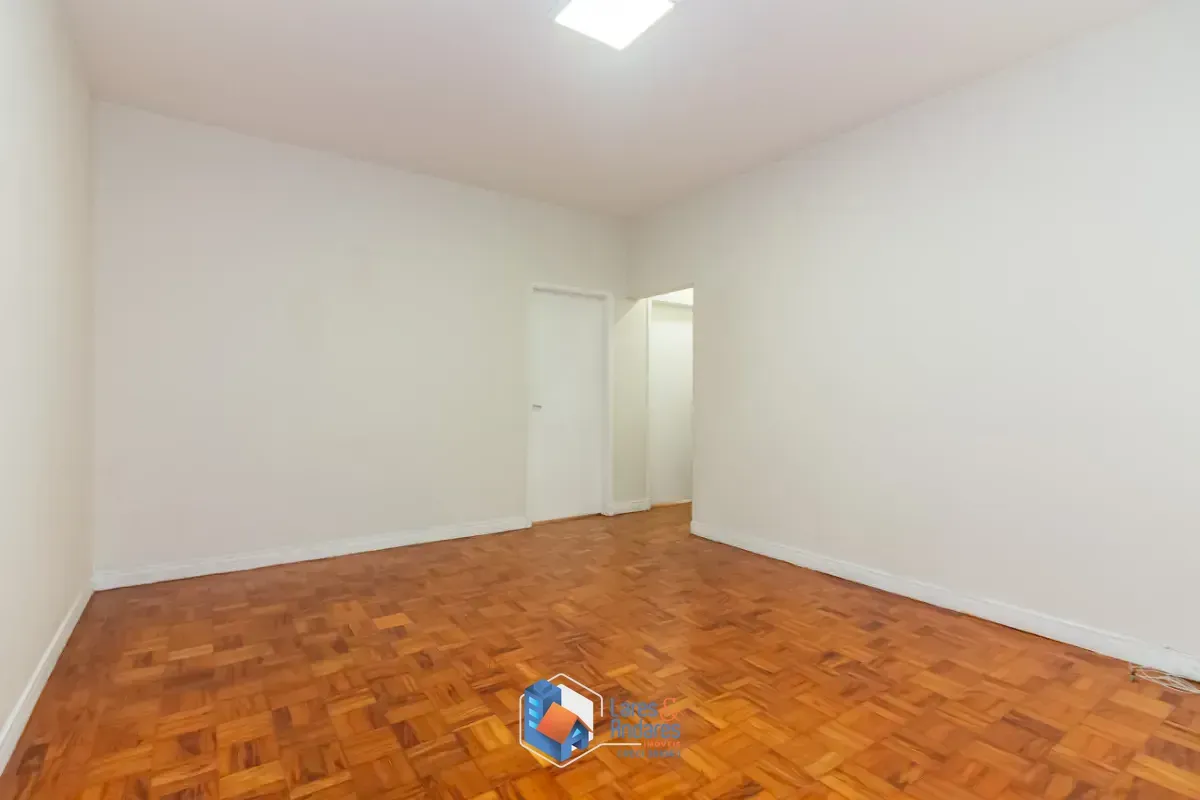 Foto do imóvel Apartamento para venda em Cerqueira César com 2 quartos, 82m² em Rua Melo Alves