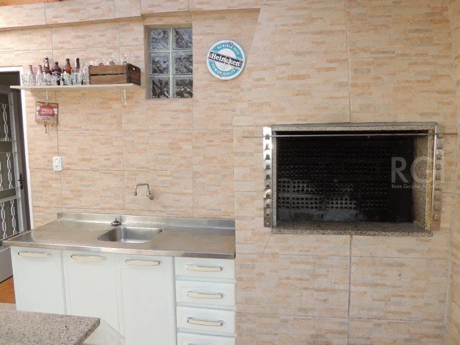 Imagem Sobrado para Venda - 280m², 3 dormitórios, 2 vagas - Alegria